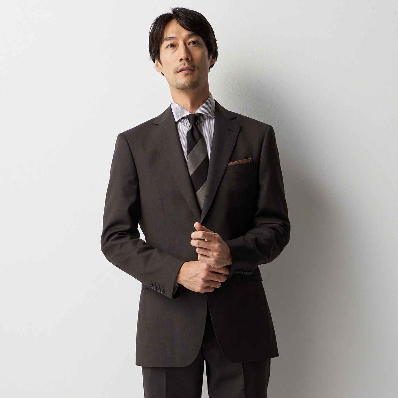 インポートファブリックスーツ（ORIHICA LUXE） CANONICO ミルド 3つ