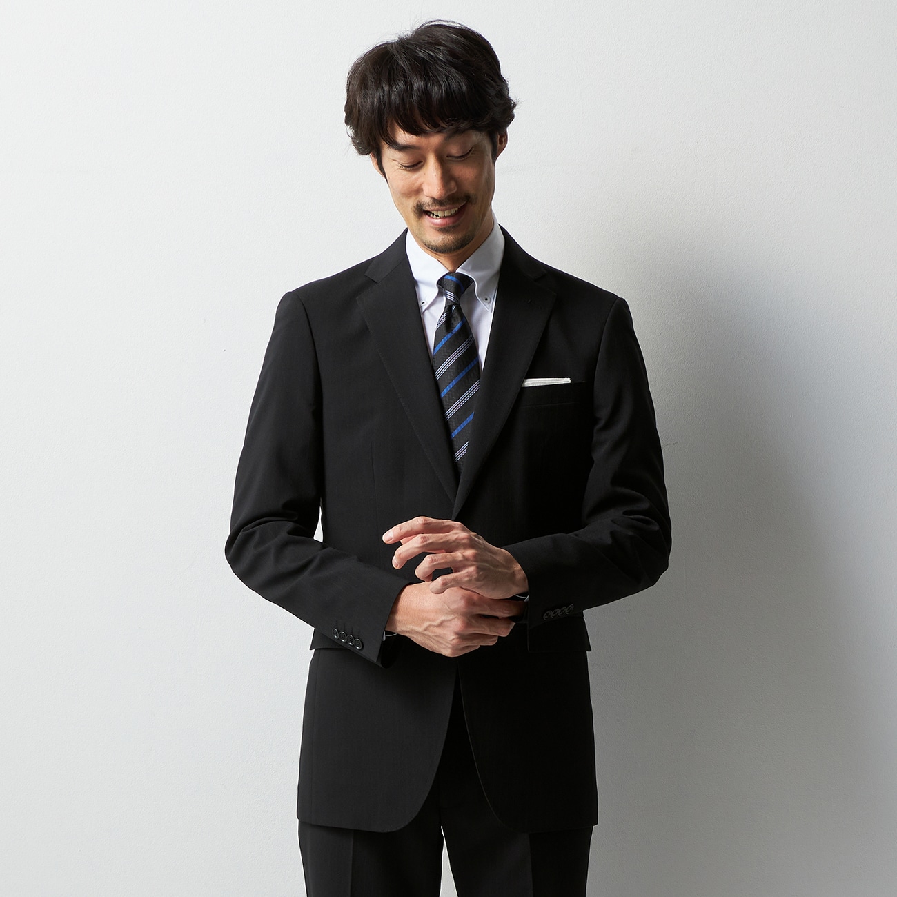 新品　ORIHICA　スマートテックスーツ 2パンツ ストライプ 2つボタンA4 スマートテックスーツ 2パンツ シャドーストライプ 2つボタン