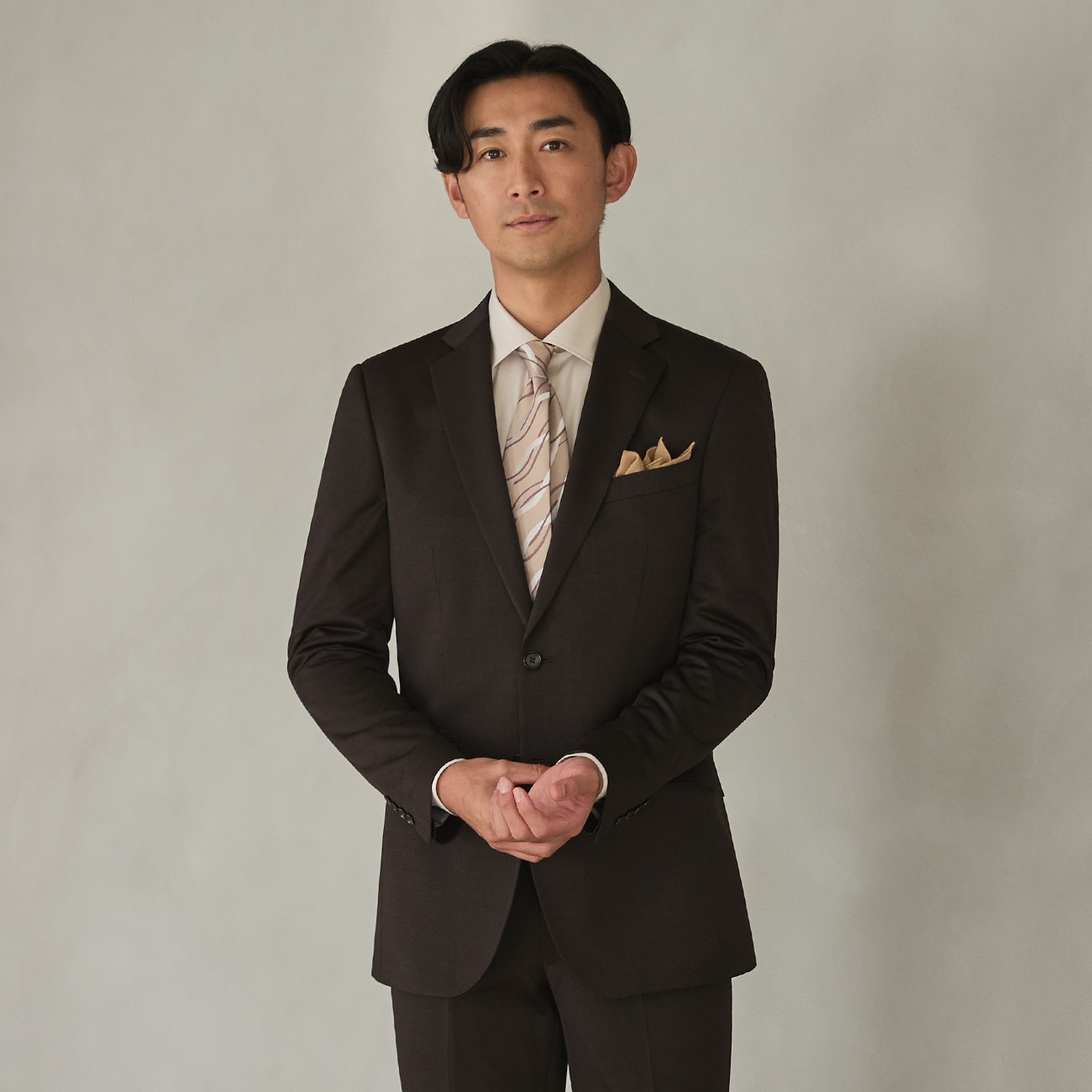 ✨新品タグ付き　大きい✨CHRISTIAN ORANI スーツ　アジャスター AOYAMA 【洋服の青山】秋冬 ネイビー系 スタンダードスーツ
