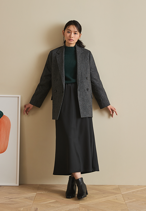 ウール混のチャコールフグレーのジャコット