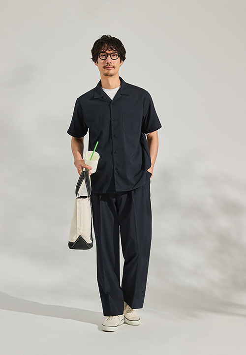 通気性抜群サッカー素材の半袖ワイシャツセットアップ