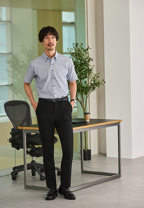 涼しい半袖ワイシャツ×通気性の良い夏用スラックス