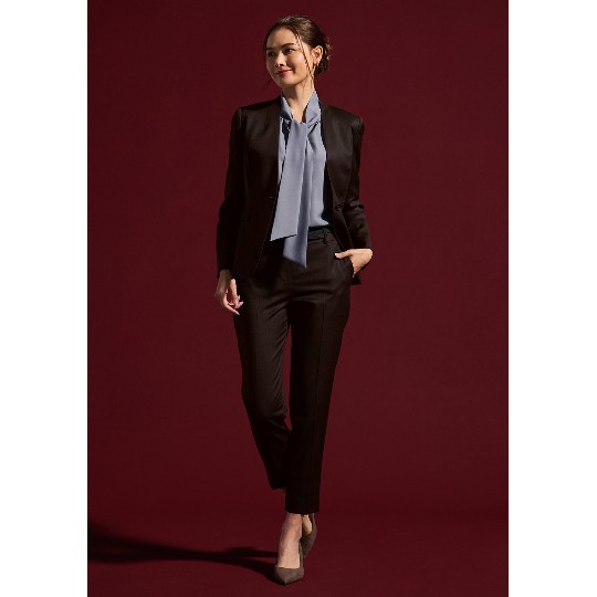 プレミアムストレッチセットアップ LUXE REDA ノーカラージャケット 
