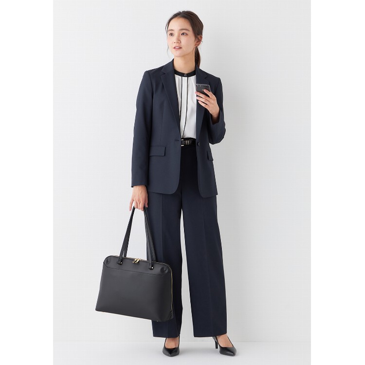 CLASSY.ONLINE3月掲載アイテム＞ORIHICA美ラクるブラウス