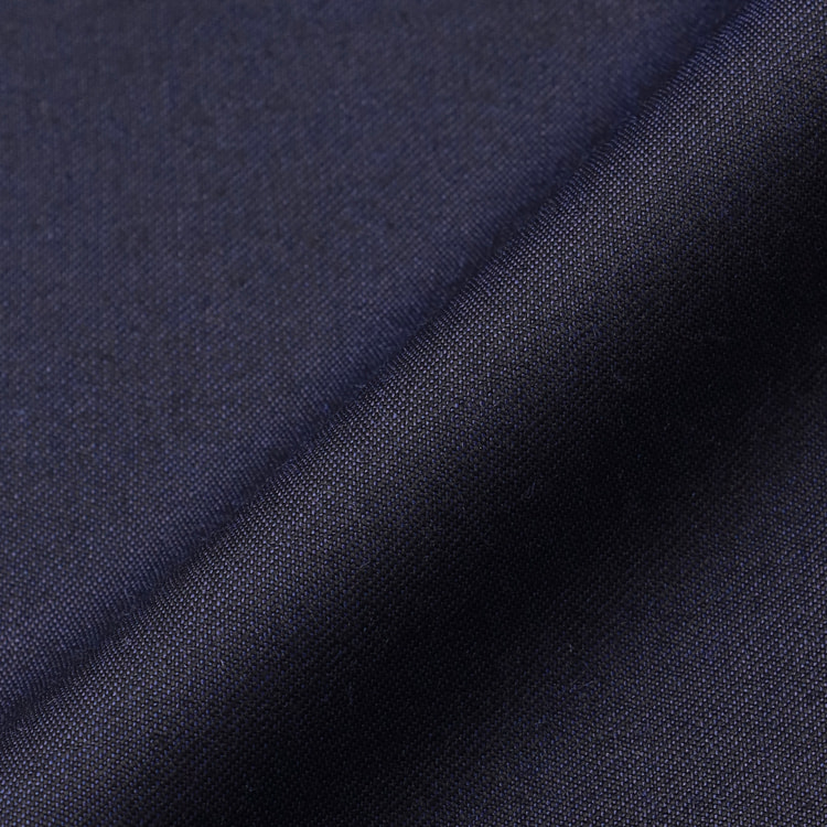 TIE YOUR TIEモデルスーツ LUXE CANONICO 3つボタン段返り