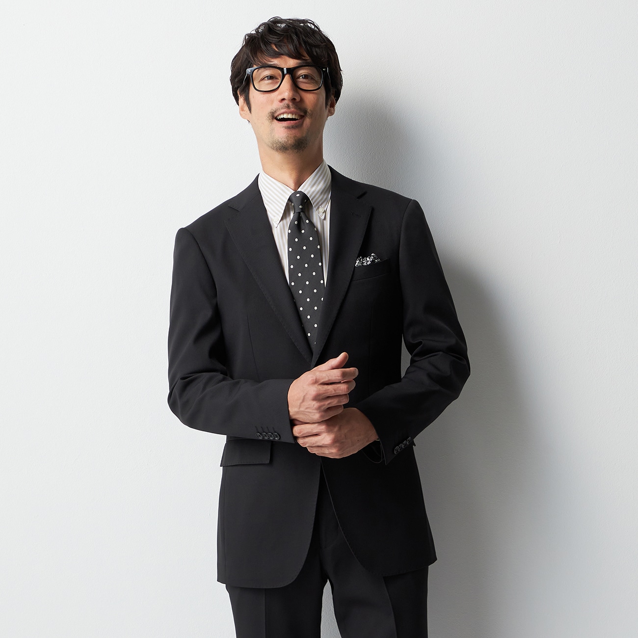 スマートテックスーツ 2パンツ シャドーストライプ 2つボタン