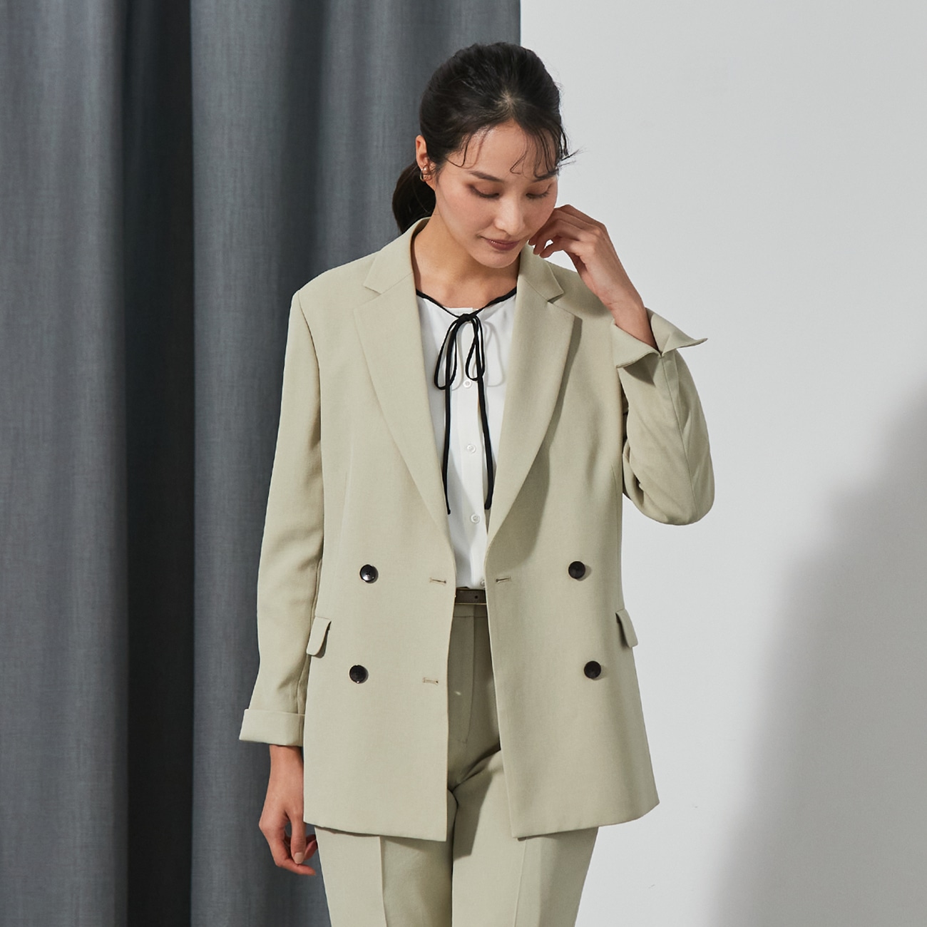 美品 ORIHICA THE 3rd SUITS ベージュ S ダブルブレスト 美品 ORIHICA THE 3rd SUITS ベージュ S ダブルブレスト