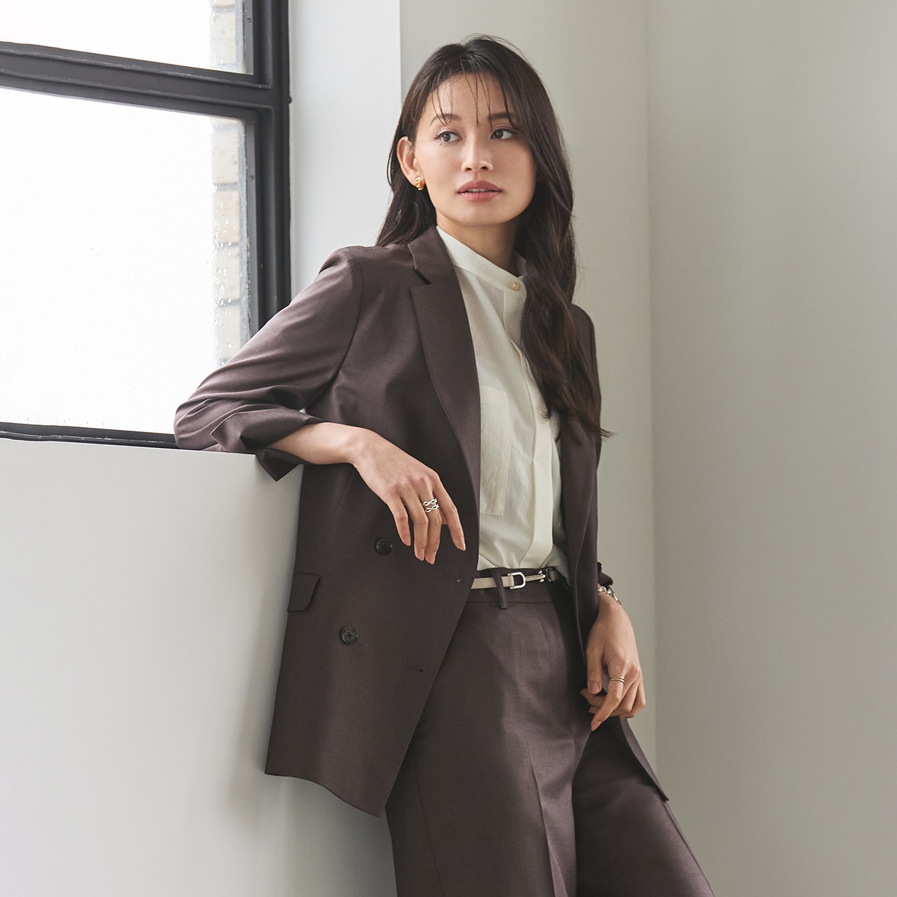 ＜CLASSY.ONLINE4月掲載アイテム＞THE THIRD SUITS ダブルジャケット 9分袖 麻調