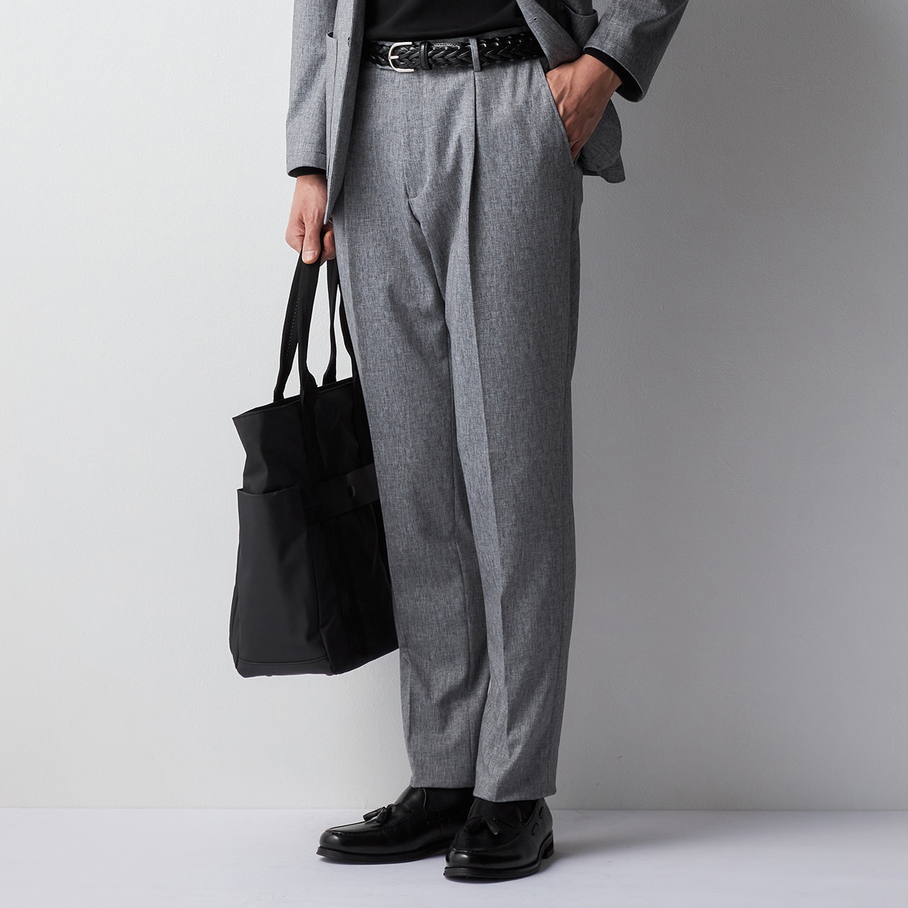 THE THIRD SUITSスラックス 無地 ワンタック 裾上げ済み