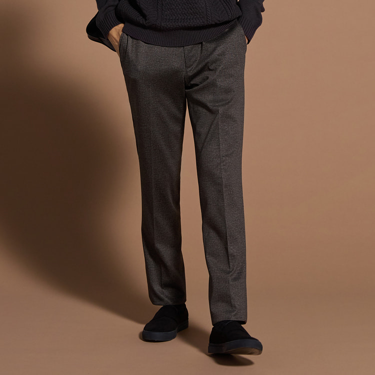 【WEB限定】THE 3rd SUITS スラックス ベージュ無地 裾上げ未 