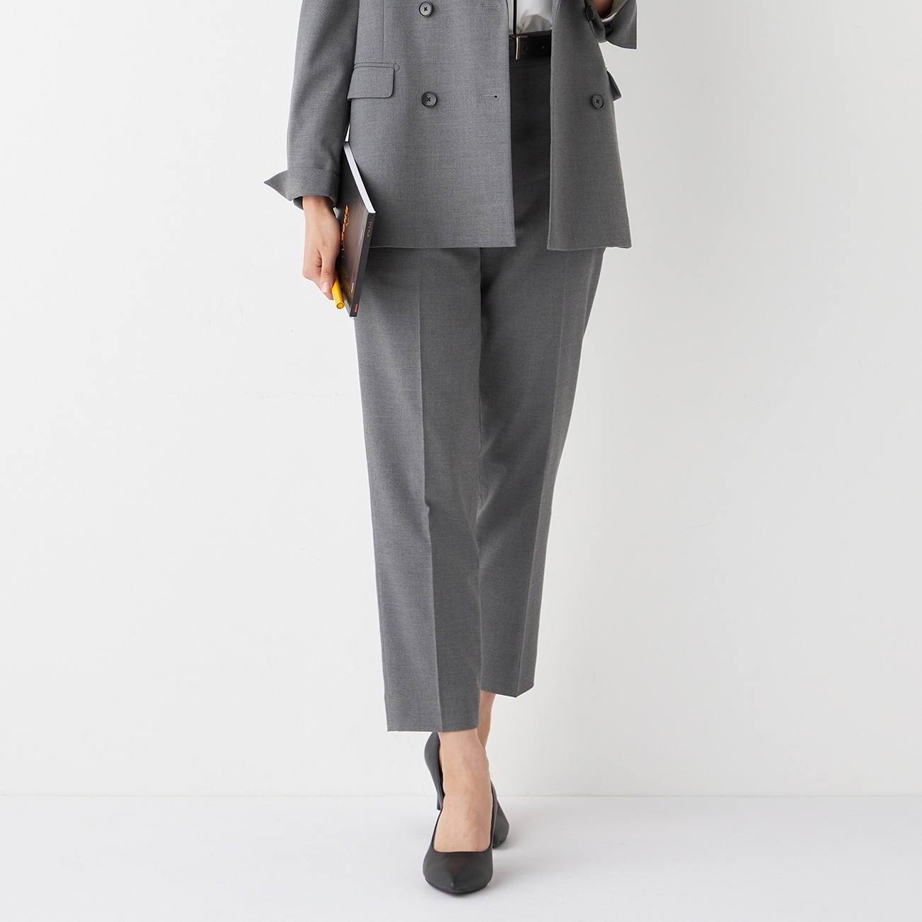 THE THIRD SUITS クロップドパンツ 無地