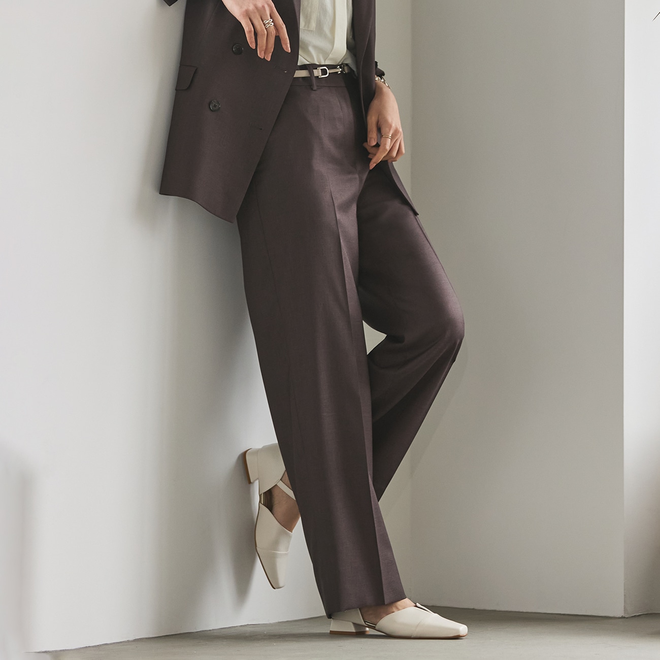 ＜CLASSY.ONLINE4月掲載アイテム＞THE THIRD SUITS ワイドパンツ 麻調
