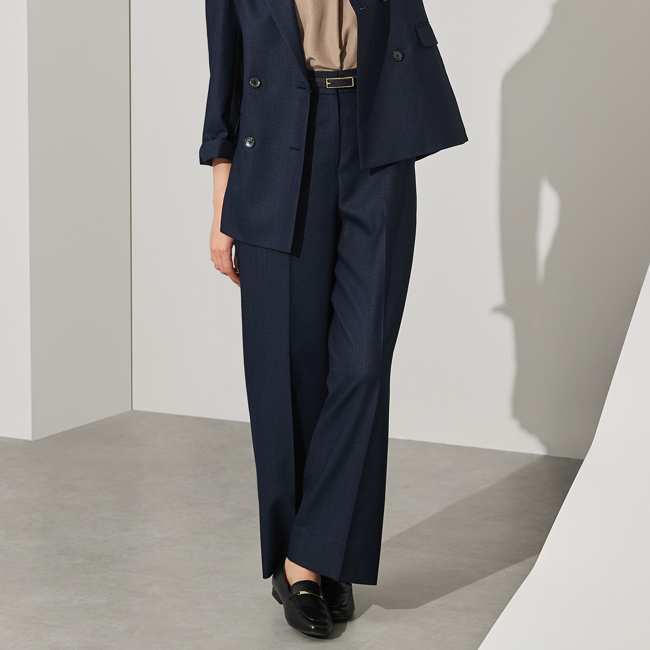 ＜CLASSY.ONLINE4月掲載アイテム＞THE THIRD SUITS ワイドパンツ 麻調