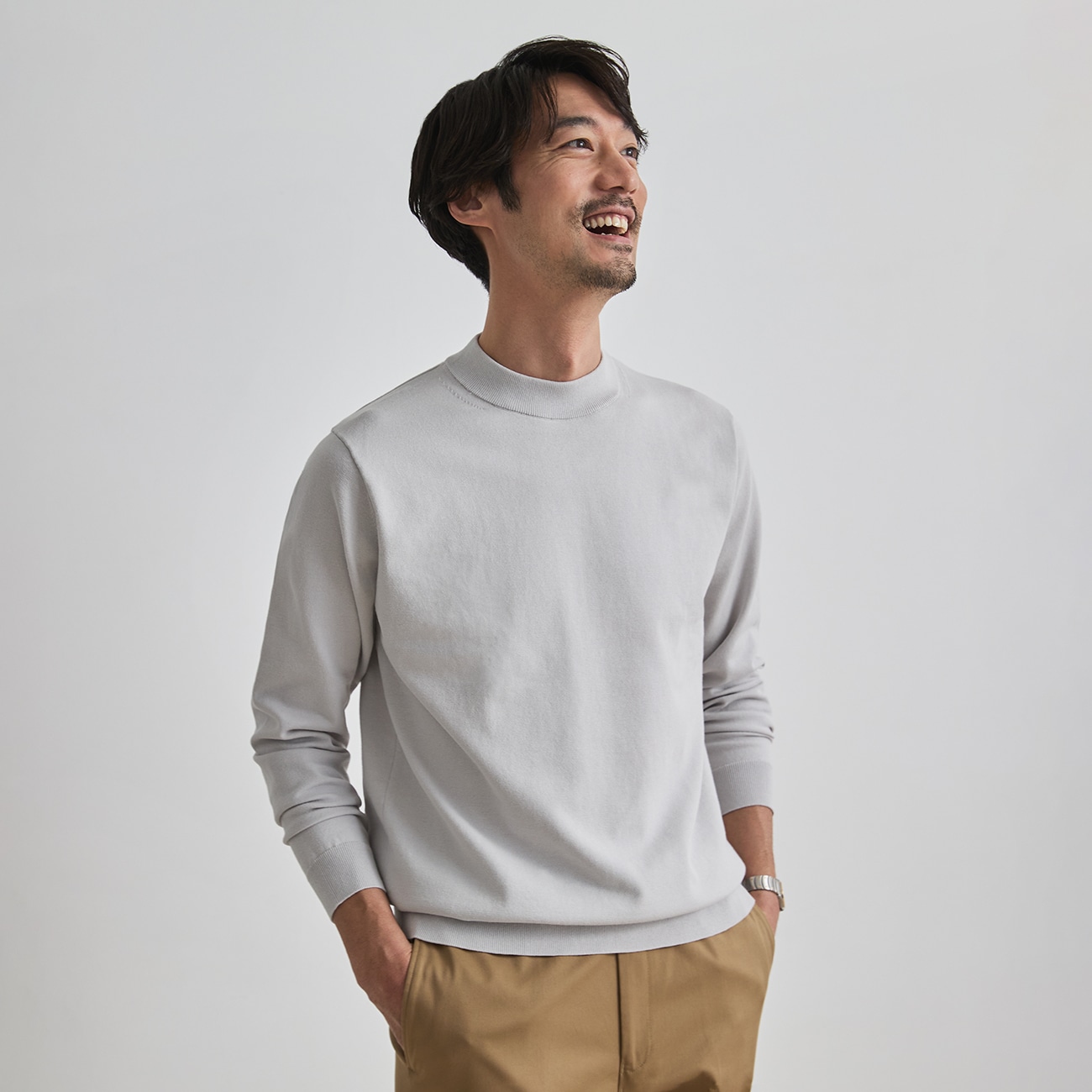 ビズニット（BIZ KNIT） ハイゲージモックネック