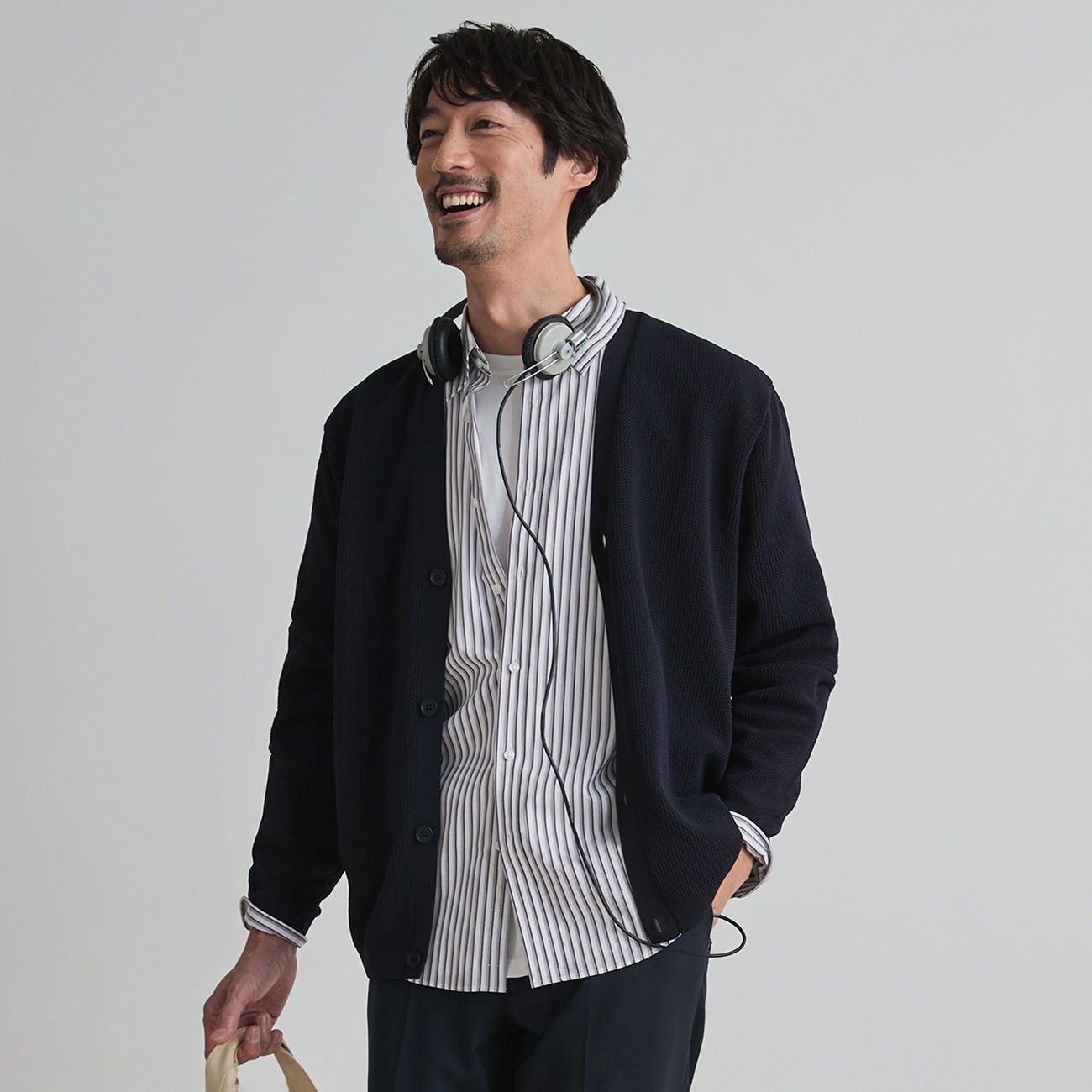 ＜Begin公式WEB 4月掲載アイテム＞ビズニットテック（BIZ KNIT TECH） メッシュカーディガン