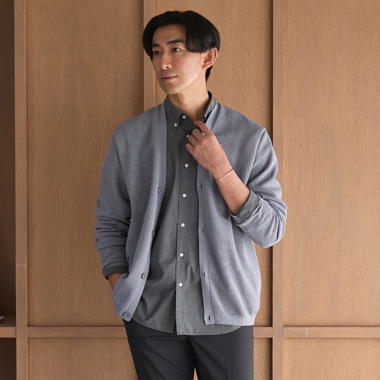 ＜Begin公式WEB 4月掲載アイテム＞ビズニットテック（BIZ KNIT TECH） メッシュカーディガン