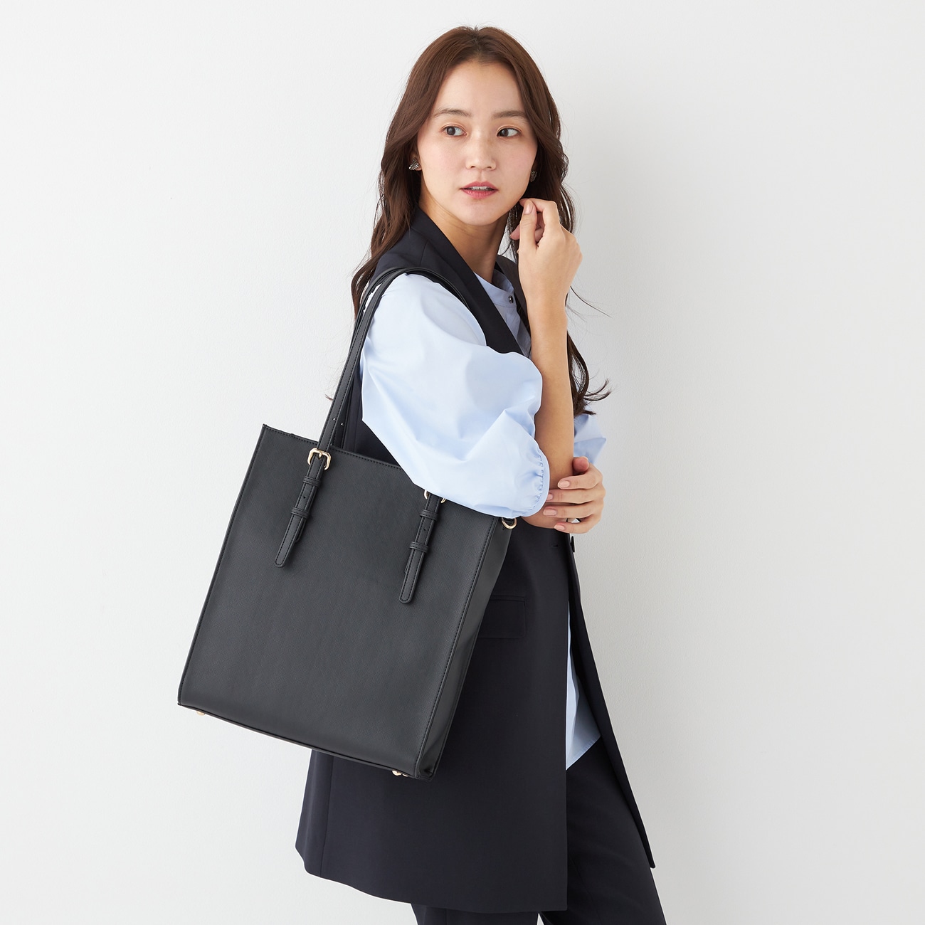CLASSY.ONLINE3月掲載 山本美月さん着用アイテム＞多機能