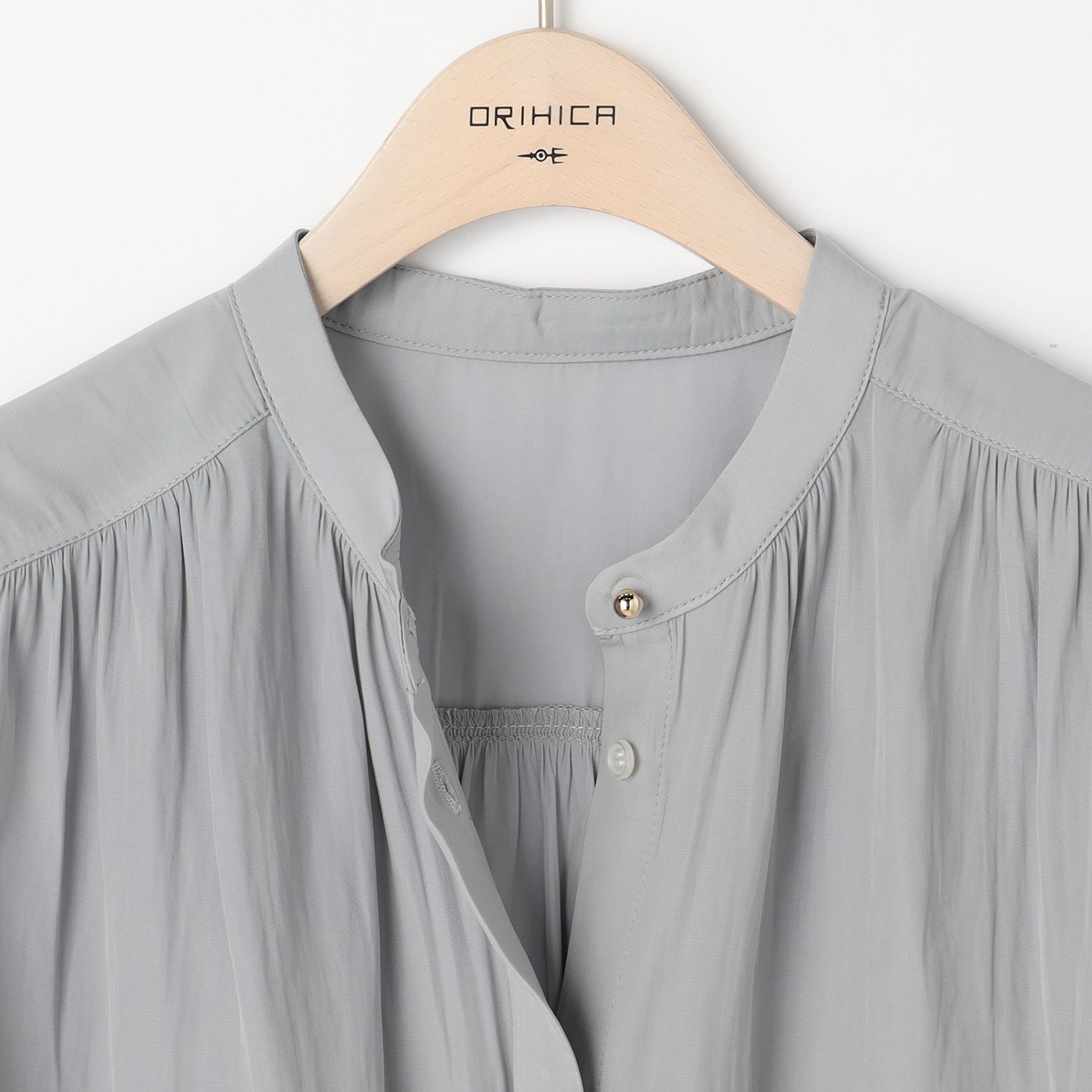 WEB限定カラー展開あり】ORIHICA美ラクるブラウス 割繊スタンドカラー 
