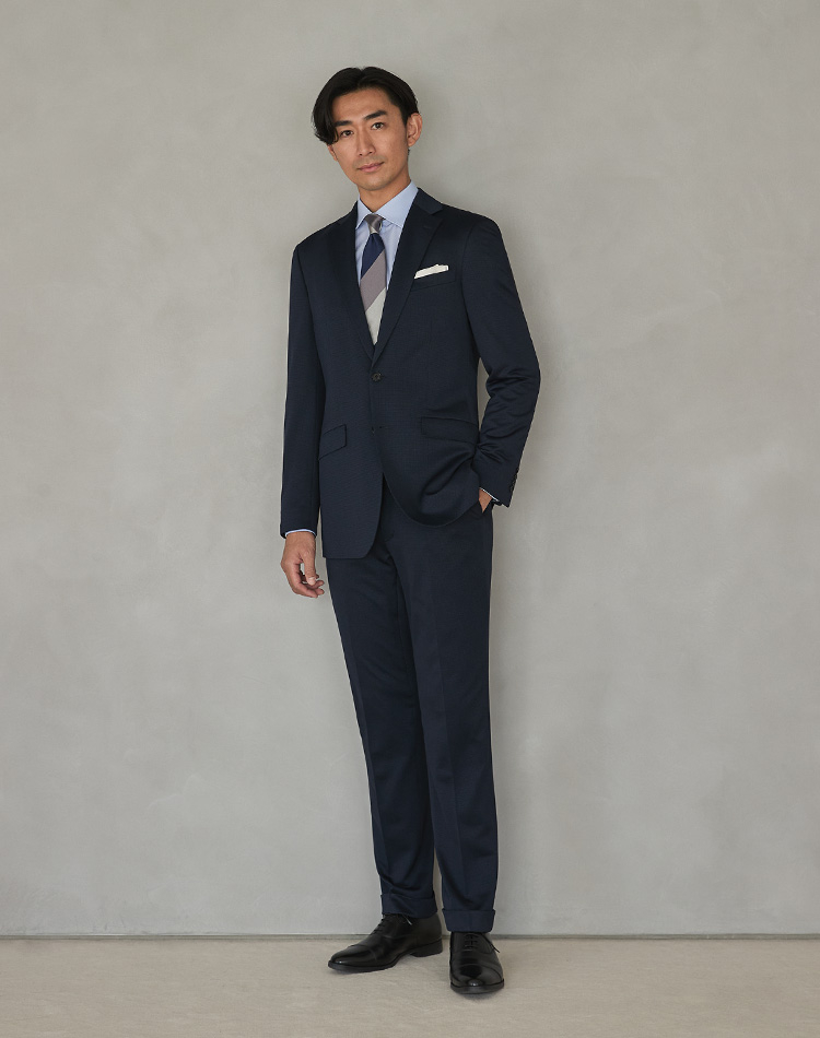 ネイビースーツ