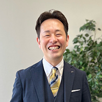 佐藤　彰彦